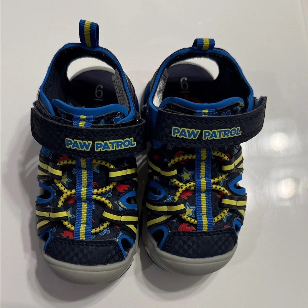 Paw Patrol Toddler Boys Light Up Sport Fisherman Sandals Size 6 Blue Closed Toe